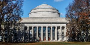 MIT anuncia universidad de inteligencia artificial